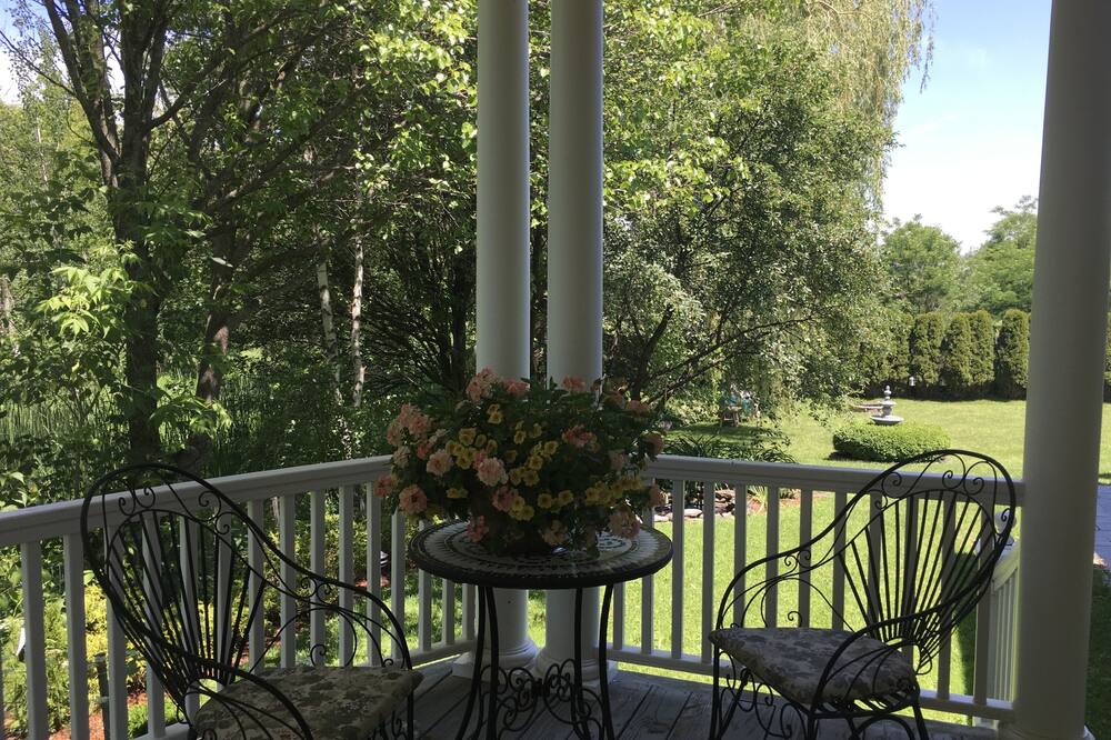 Photo of Patio Balcony in Williston North