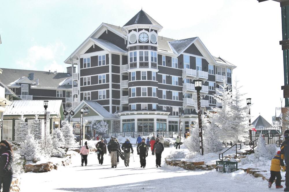 Photo of Outdoor in Snowshoe