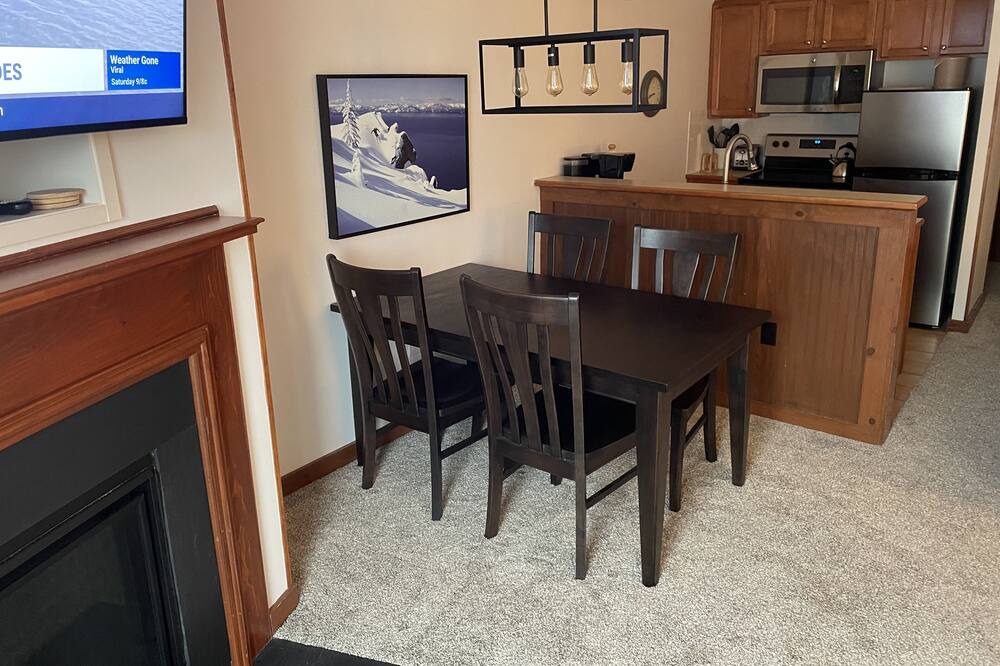 Photo of Kitchen in Snowshoe