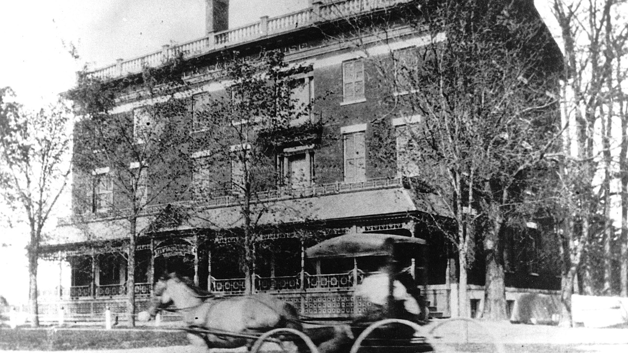 Photo of Outdoor in Lansing