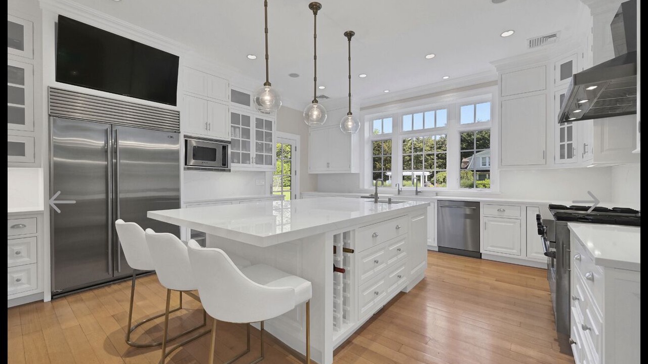 Photo of Kitchen in Village of Southampton