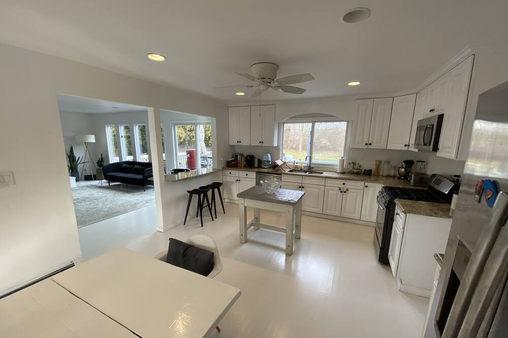Photo of Kitchen in Greenport West