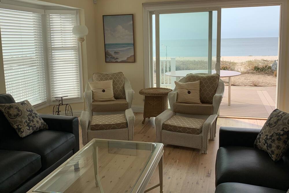 Photo of Bedroom in Mattituck