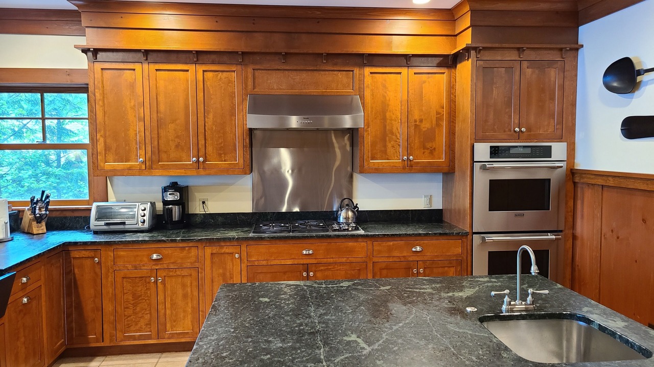 Photo of Kitchen in Sunapee