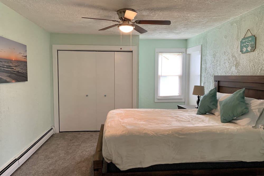 Photo of Bedroom in Van Buren Point