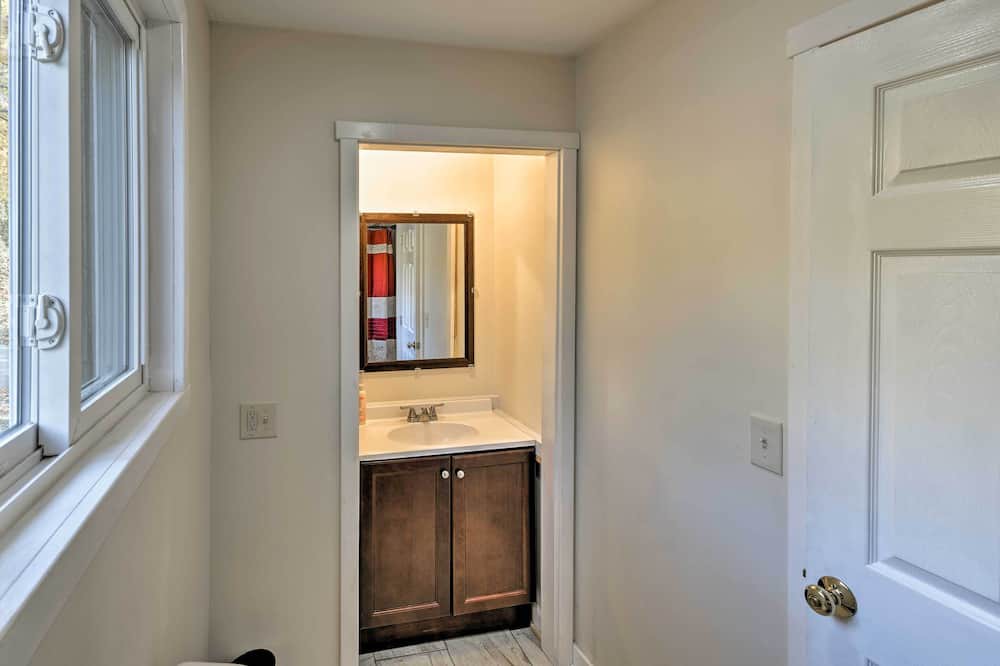 Photo of Bedroom in Dexter