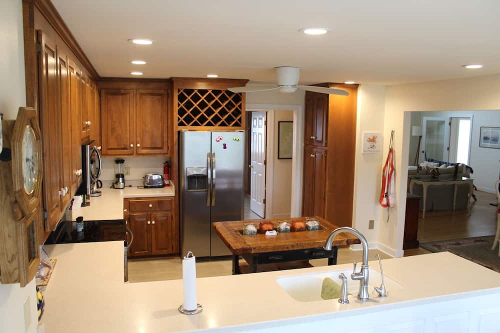 Photo of Kitchen in North