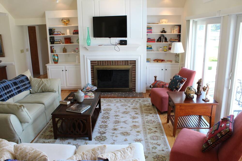 Photo of Livingroom in North