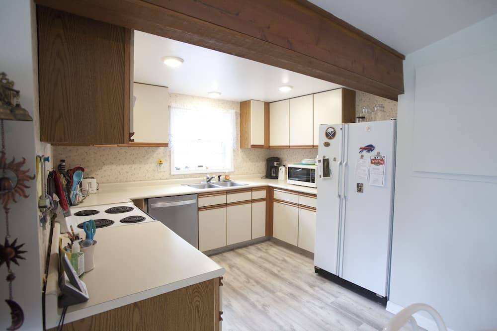 Photo of Kitchen in Town of Richmond
