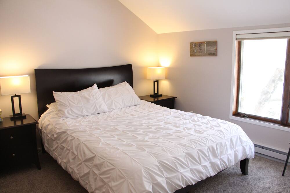 Photo of Bedroom in Warren