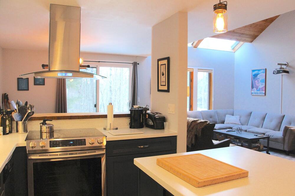 Photo of Kitchen in Warren
