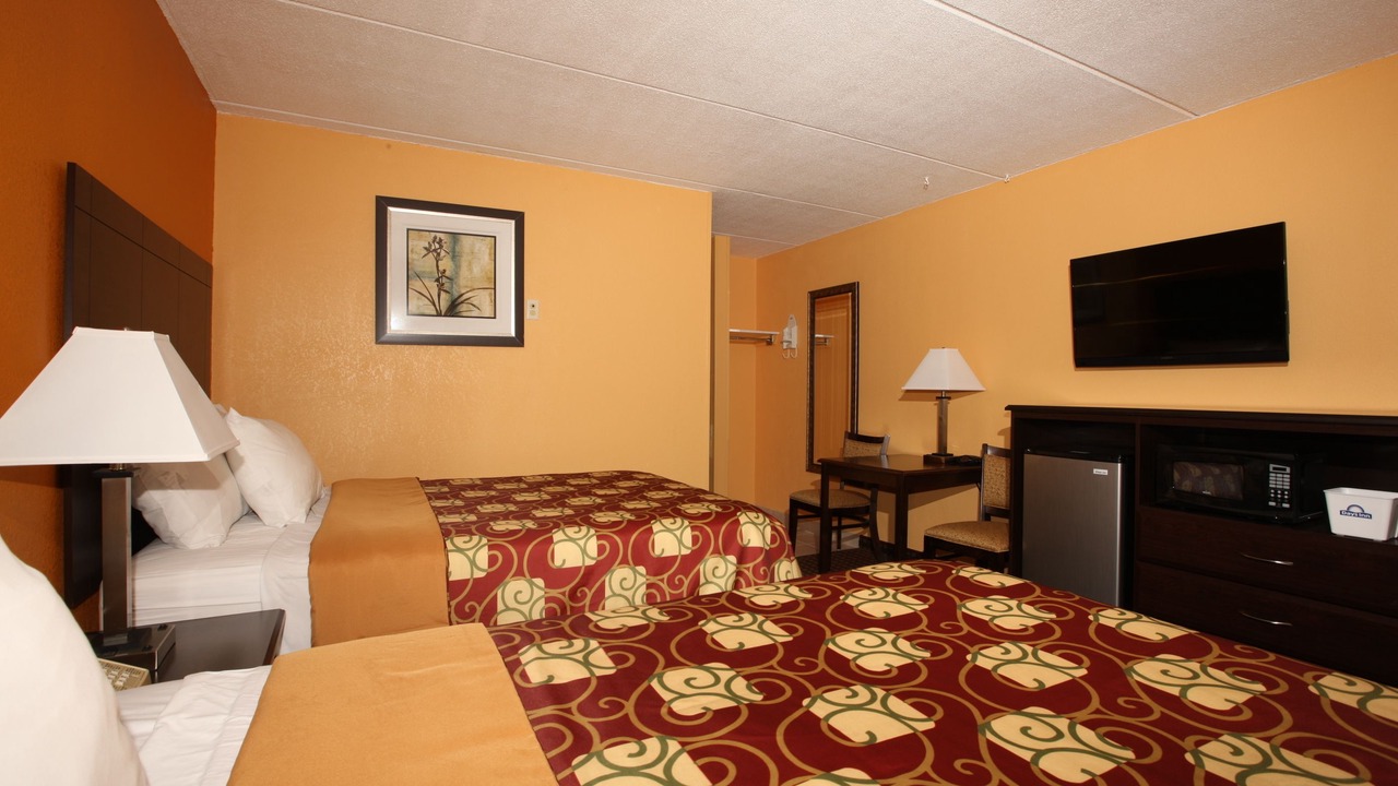 Photo of Bedroom in South Glens Falls