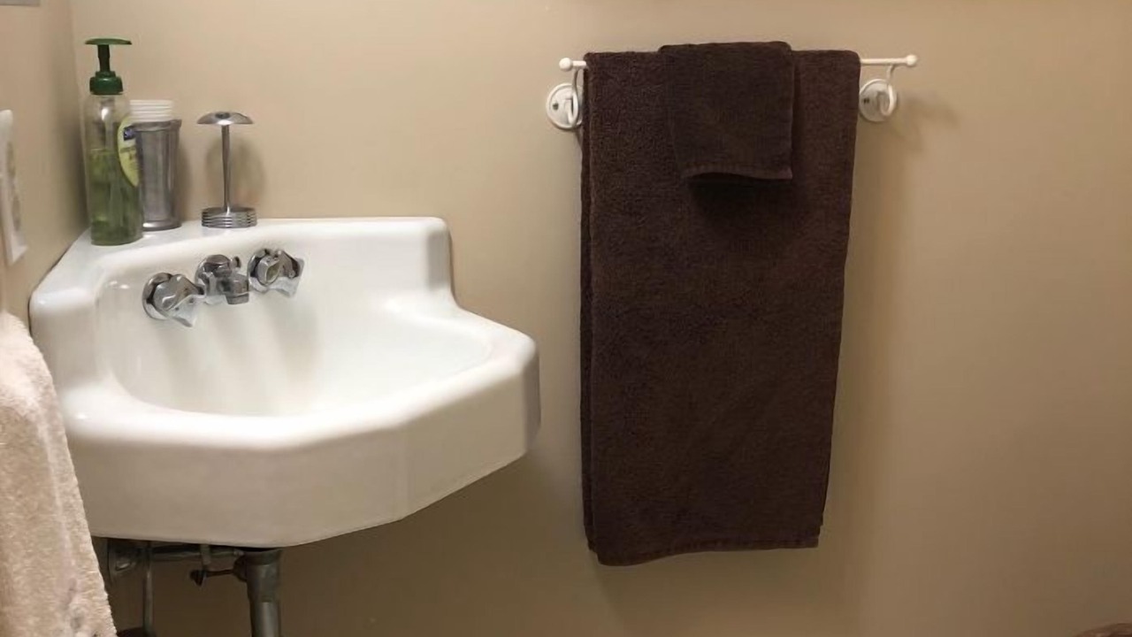 Photo of Bathroom in Candia