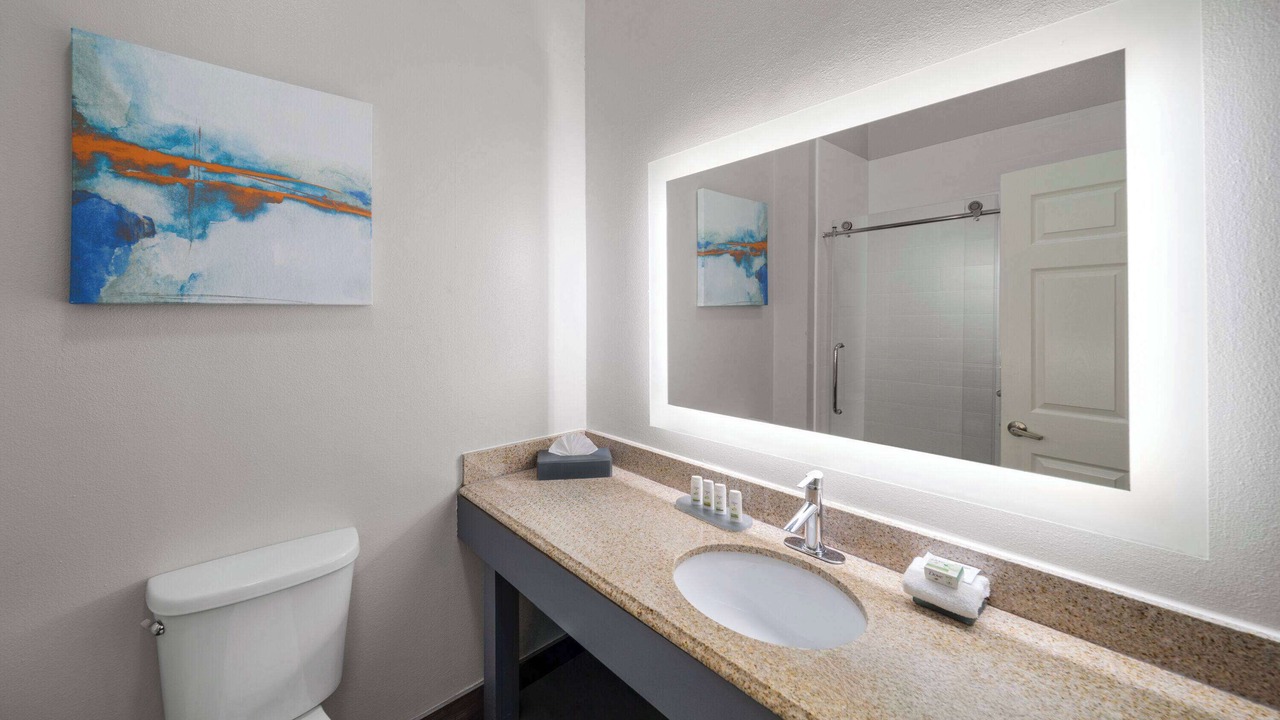 Photo of Bathroom in Angleton