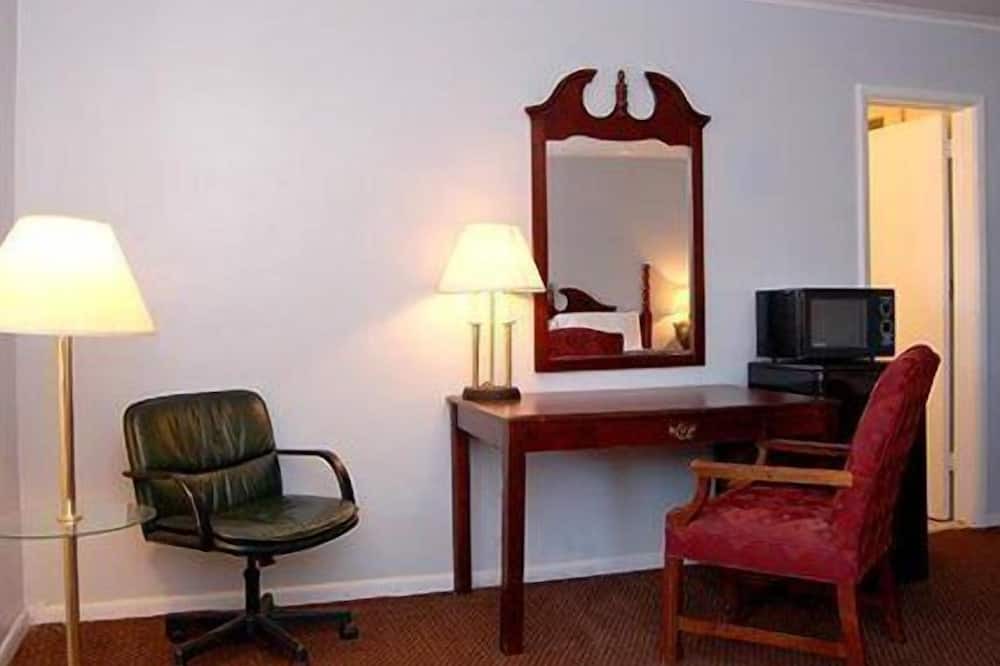 Photo of Livingroom in Kingston