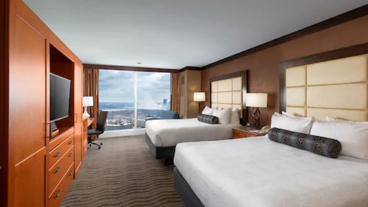 Photo of Bedroom in Downtown Niagara Falls