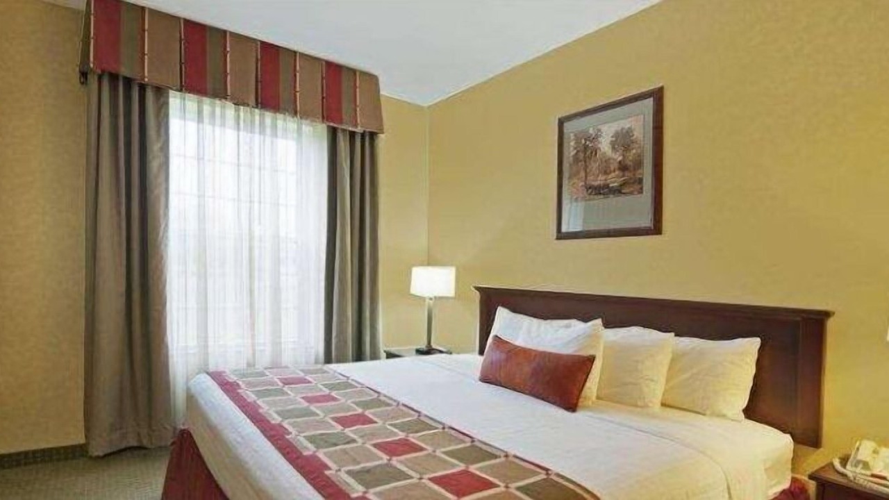 Photo of Bedroom in North Lake George
