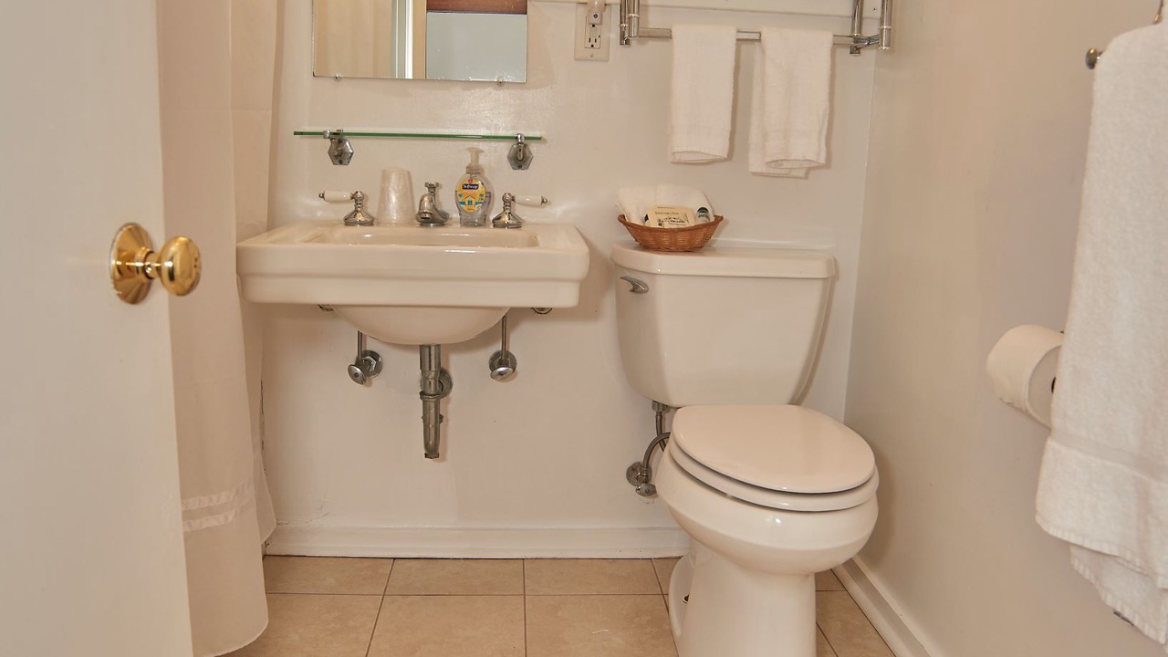 Photo of Bathroom in Sunapee