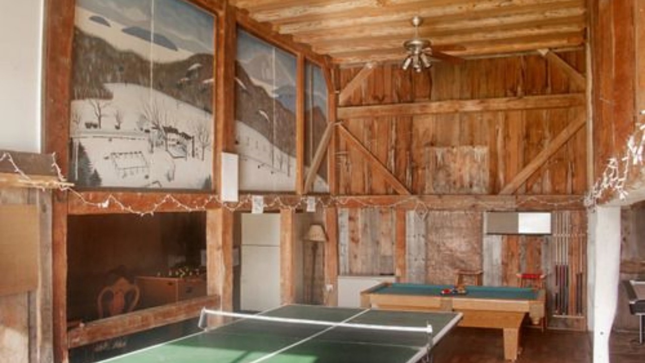 Photo of Bedroom in Sunapee