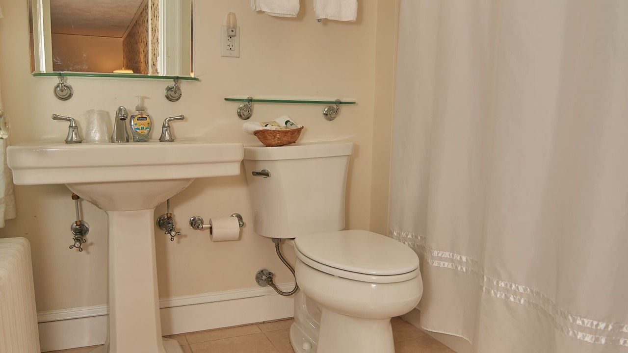 Photo of Bathroom in Sunapee