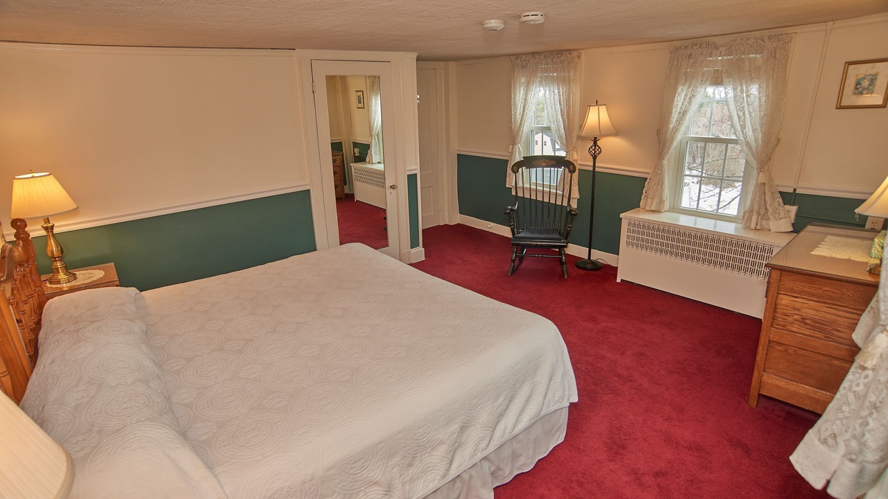 Photo of Bathroom in Sunapee