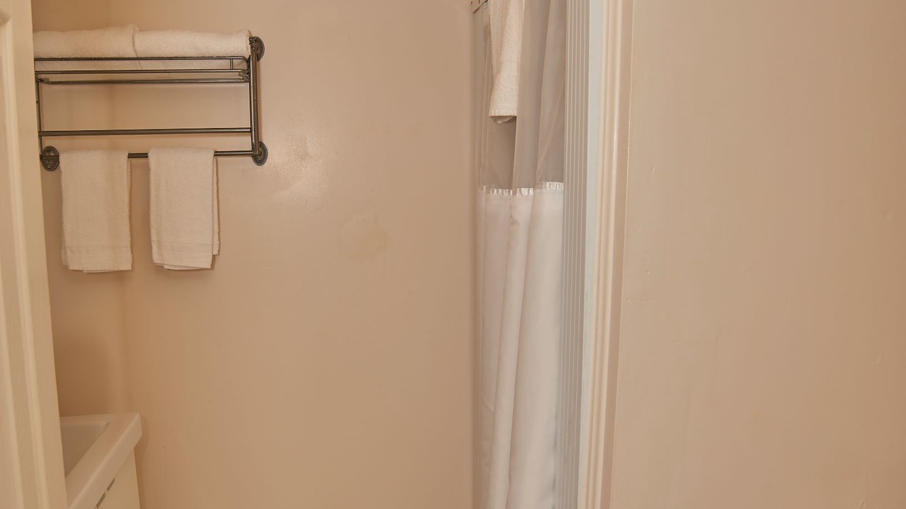 Photo of Bathroom in Sunapee