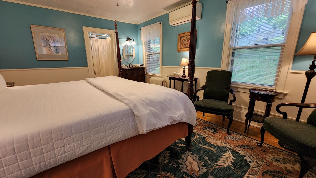 Photo of Bedroom in Valley Springs