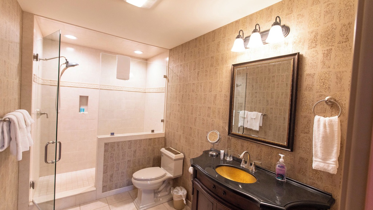 Photo of Bathroom in White Sulphur Springs