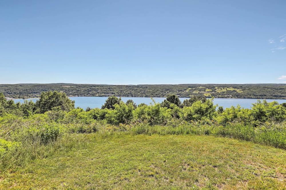 Photo of Outdoor in Burdett