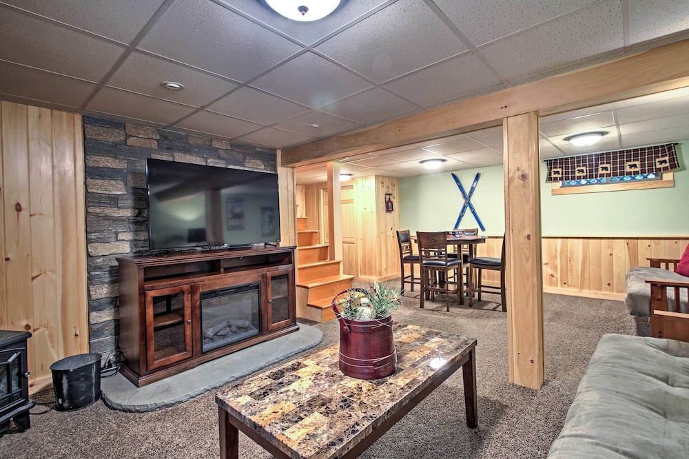 Photo of Livingroom in Woodsville
