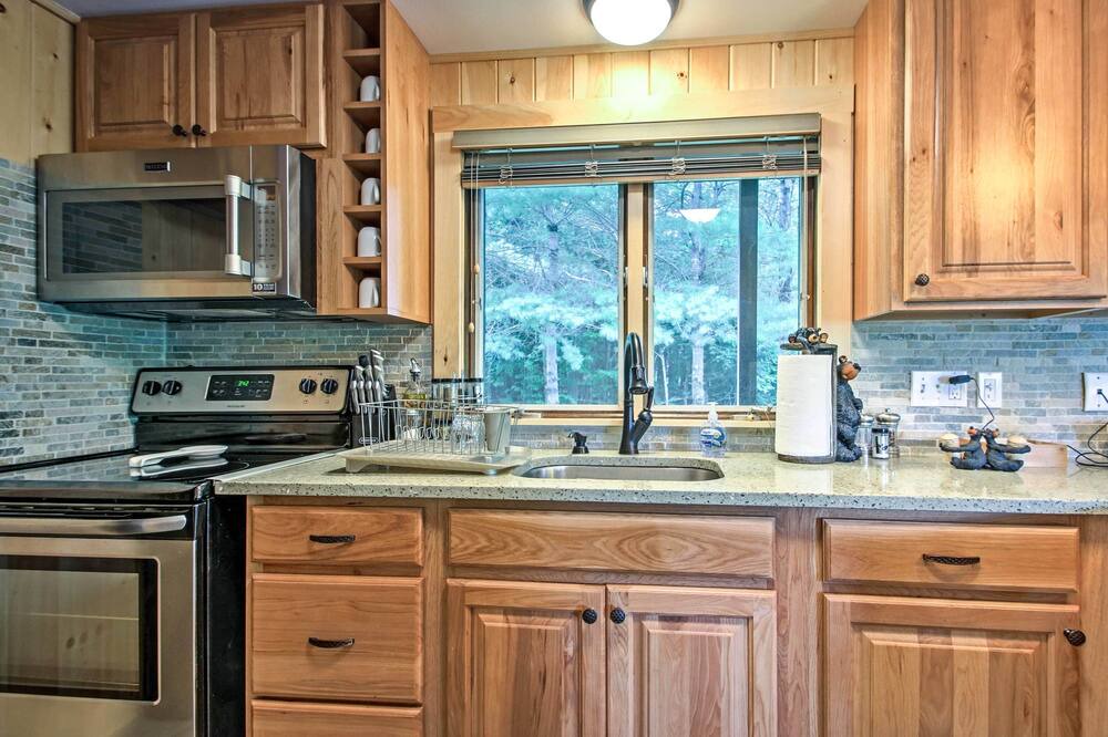 Photo of Kitchen in Woodsville