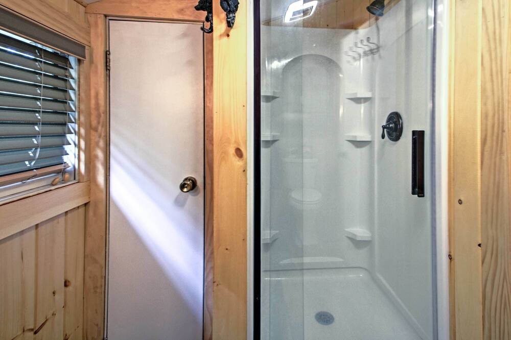 Photo of Bathroom in Woodsville