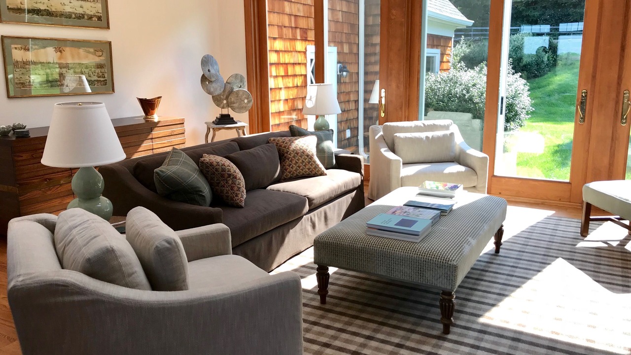 Photo of Livingroom in Town of Washington