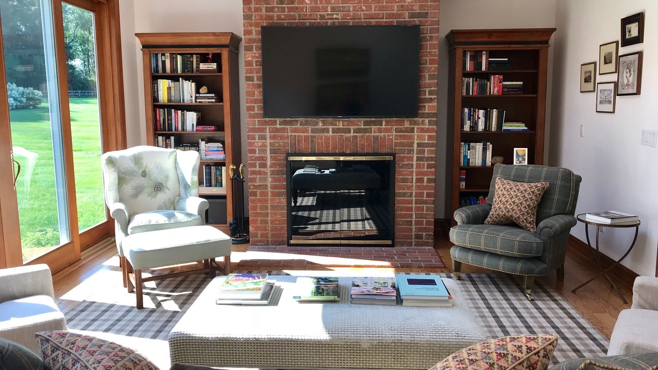 Photo of Livingroom in Town of Washington