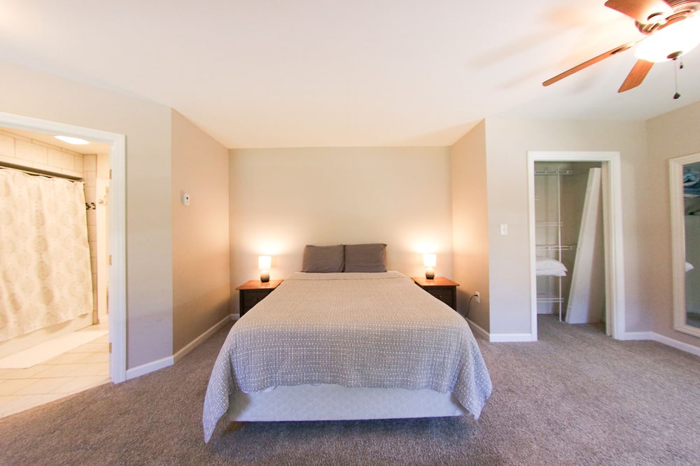 Photo of Bedroom in Plattsburgh