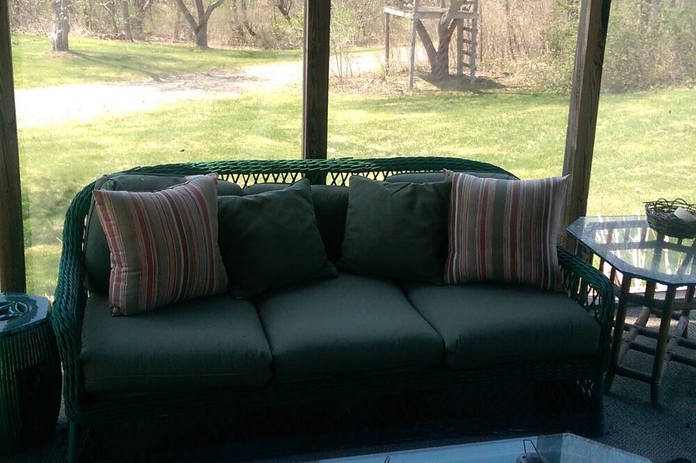 Photo of Outdoor in Hollowville