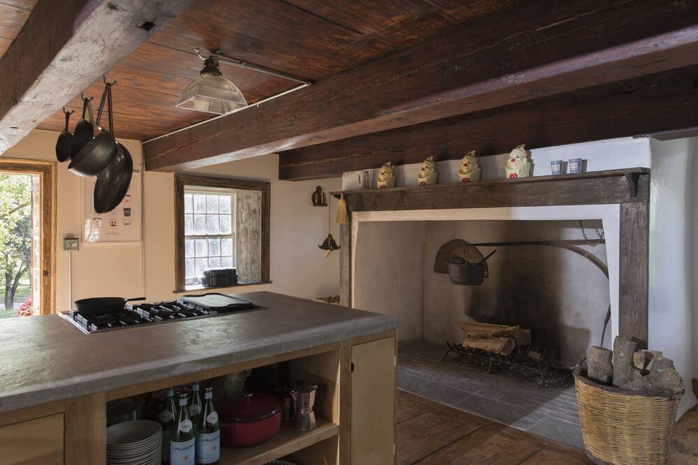 Photo of Livingroom in Town of Marbletown