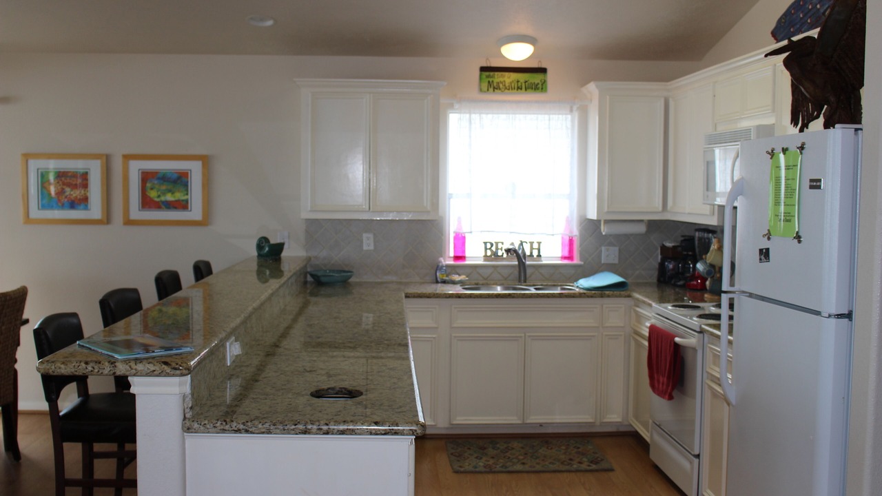 Photo of Kitchen in Surfside Beach