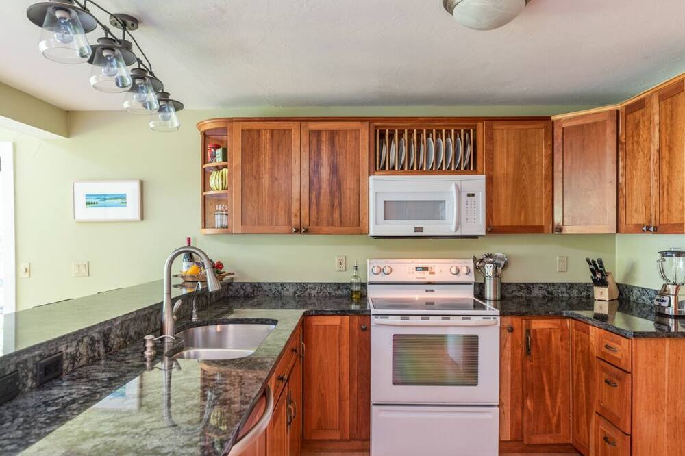 Photo of Kitchen in Moultonborough