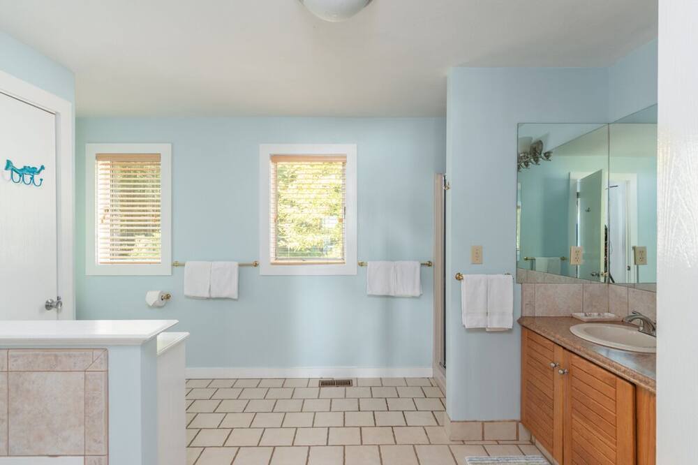 Photo of Bathroom in Moultonborough