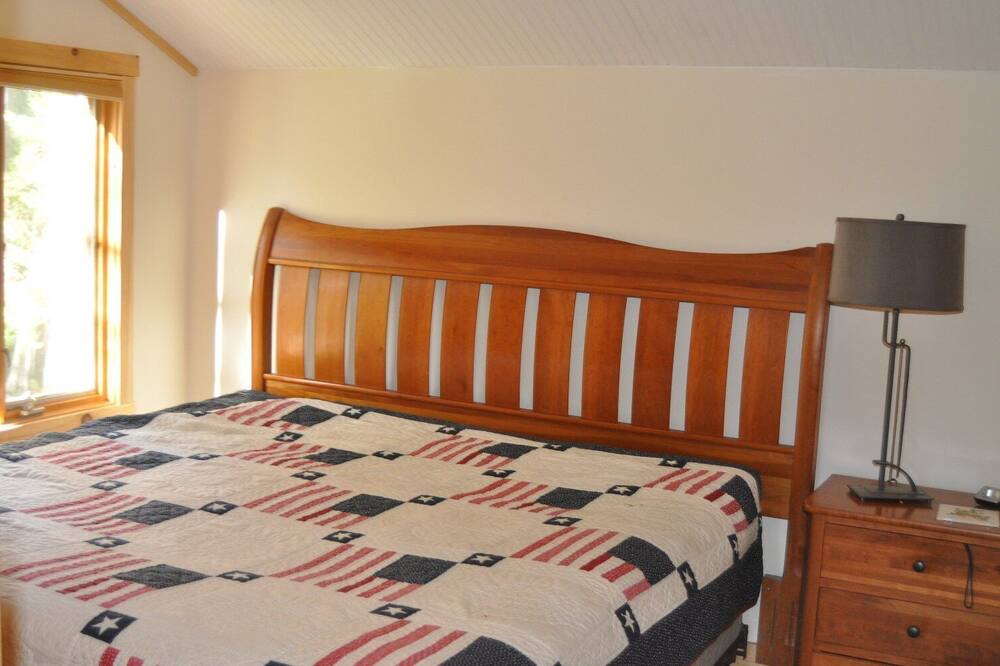 Photo of Bedroom in Greensboro