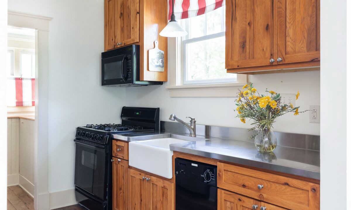 Photo of Kitchen in Warm Springs