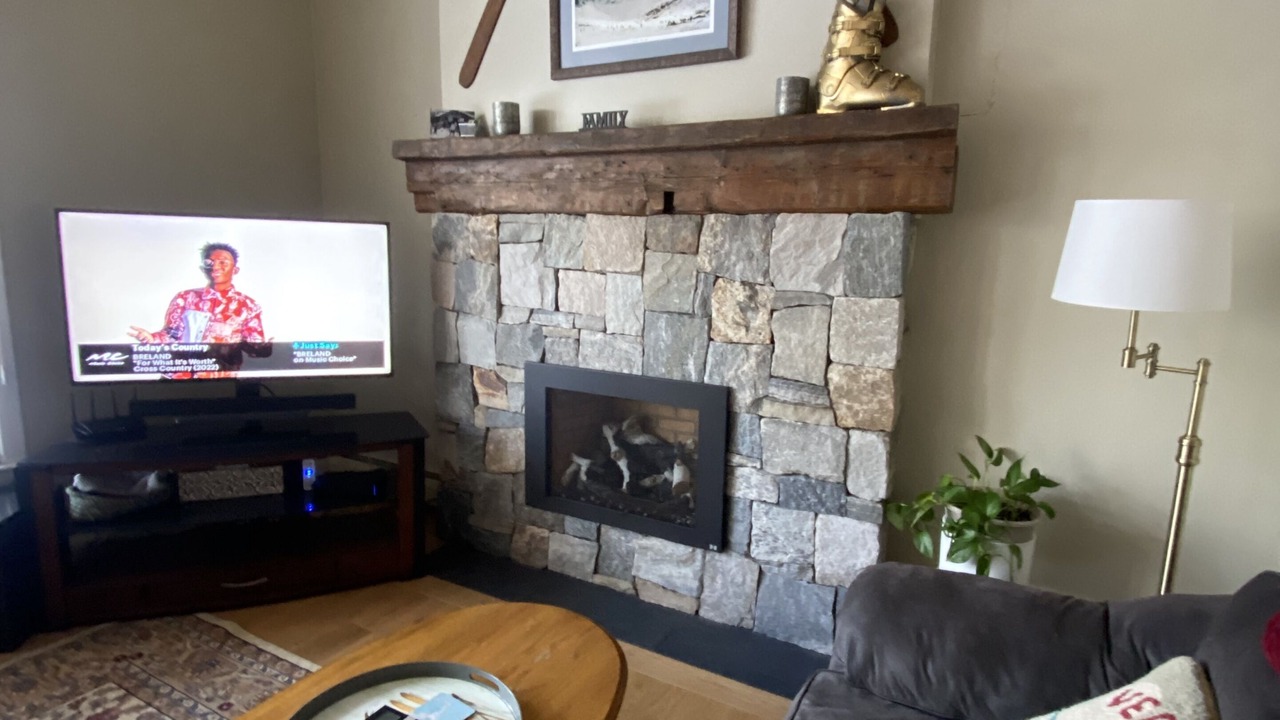 Photo of Livingroom in North Troy