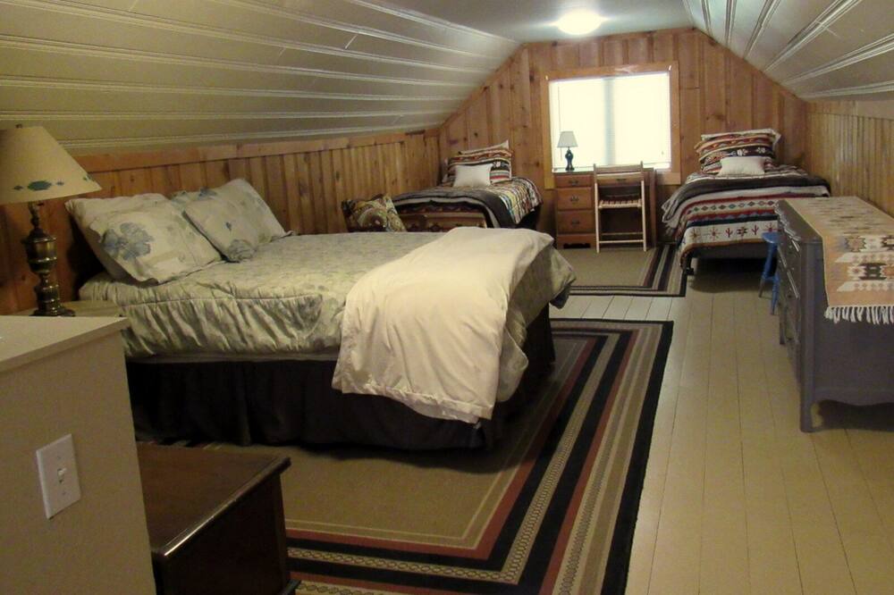 Photo of Bedroom in Twisp