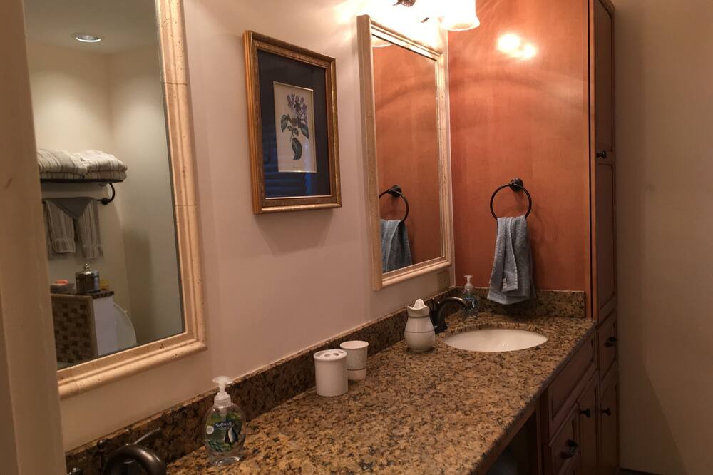 Photo of Bathroom in Bridgeport