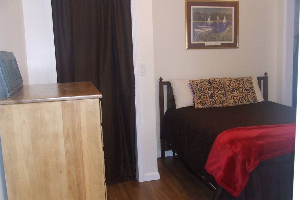 Photo of Bedroom in Lake Luzerne-Hadley