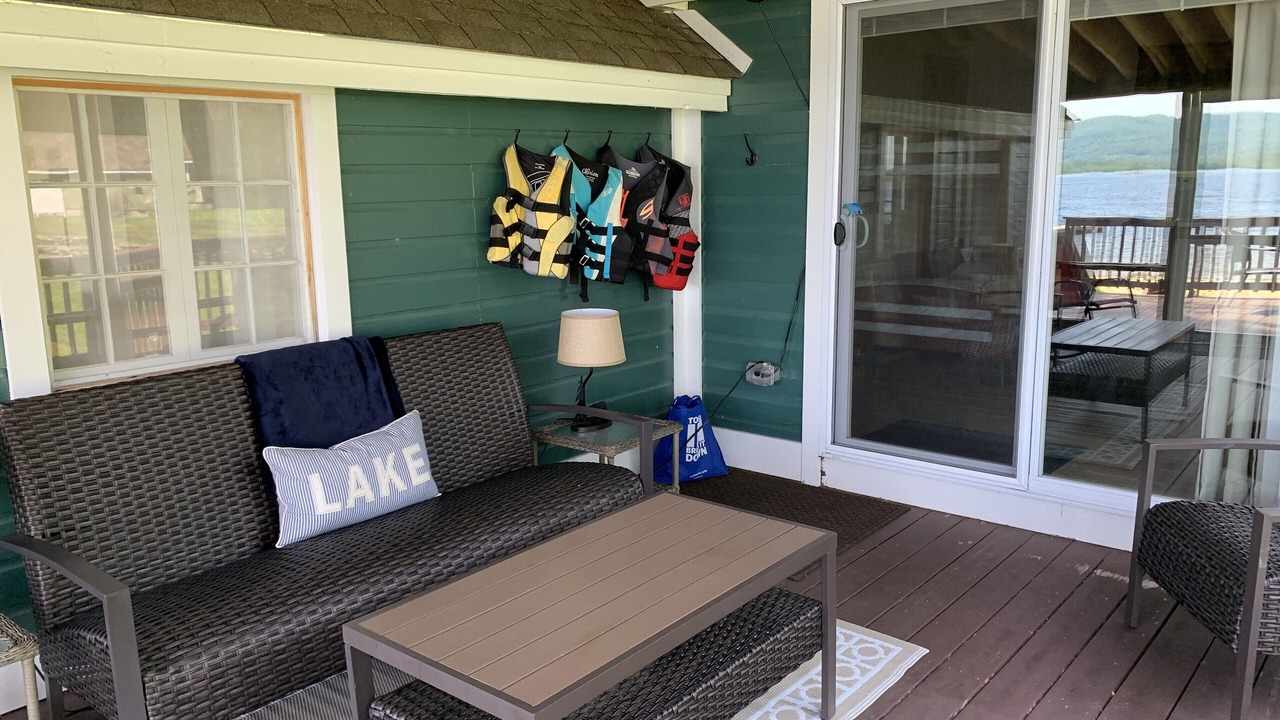 Photo of Patio Balcony in Center Ossipee