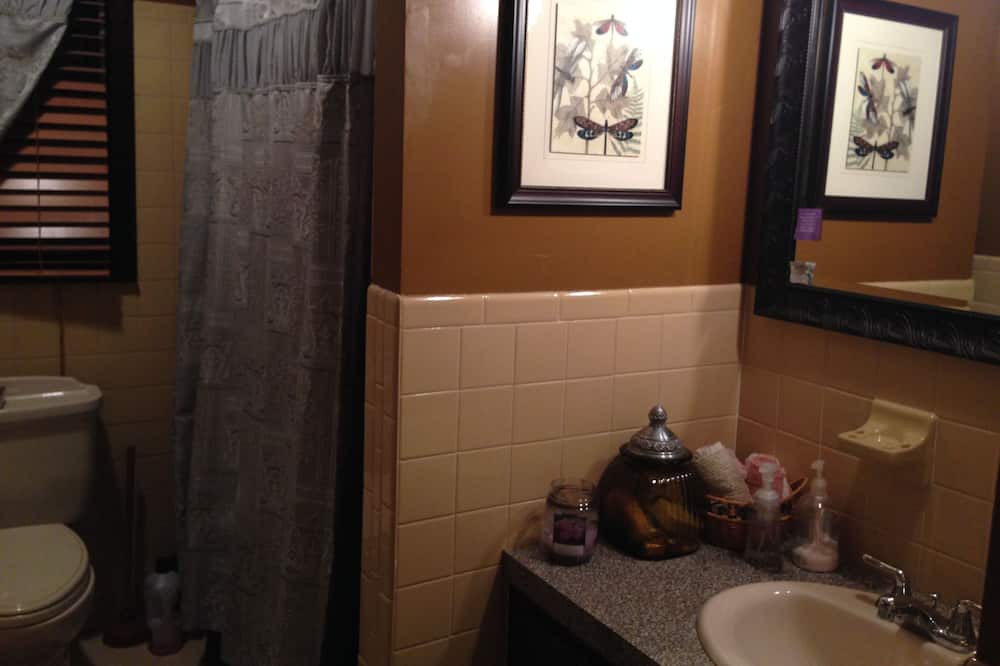 Photo of Bathroom in Westfield