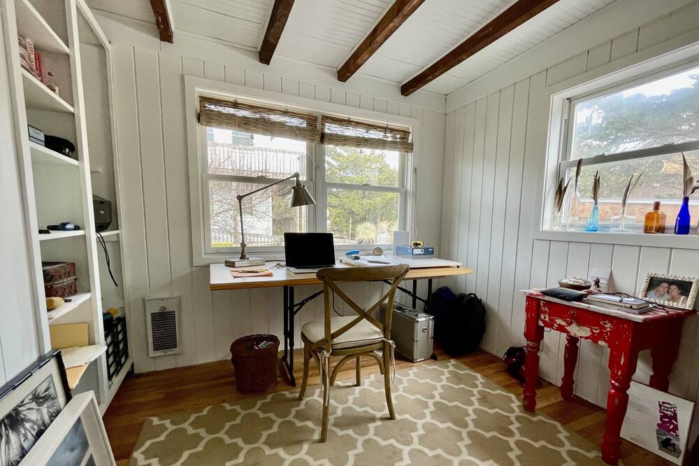 Photo of Livingroom in Lonelyville