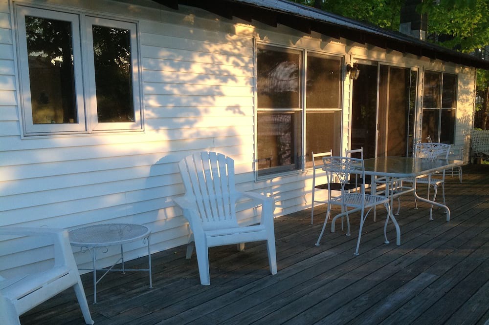 Photo of Patio Balcony in Silver Bay